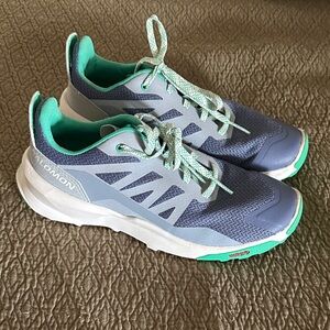 Girls Salomon Running Shoes